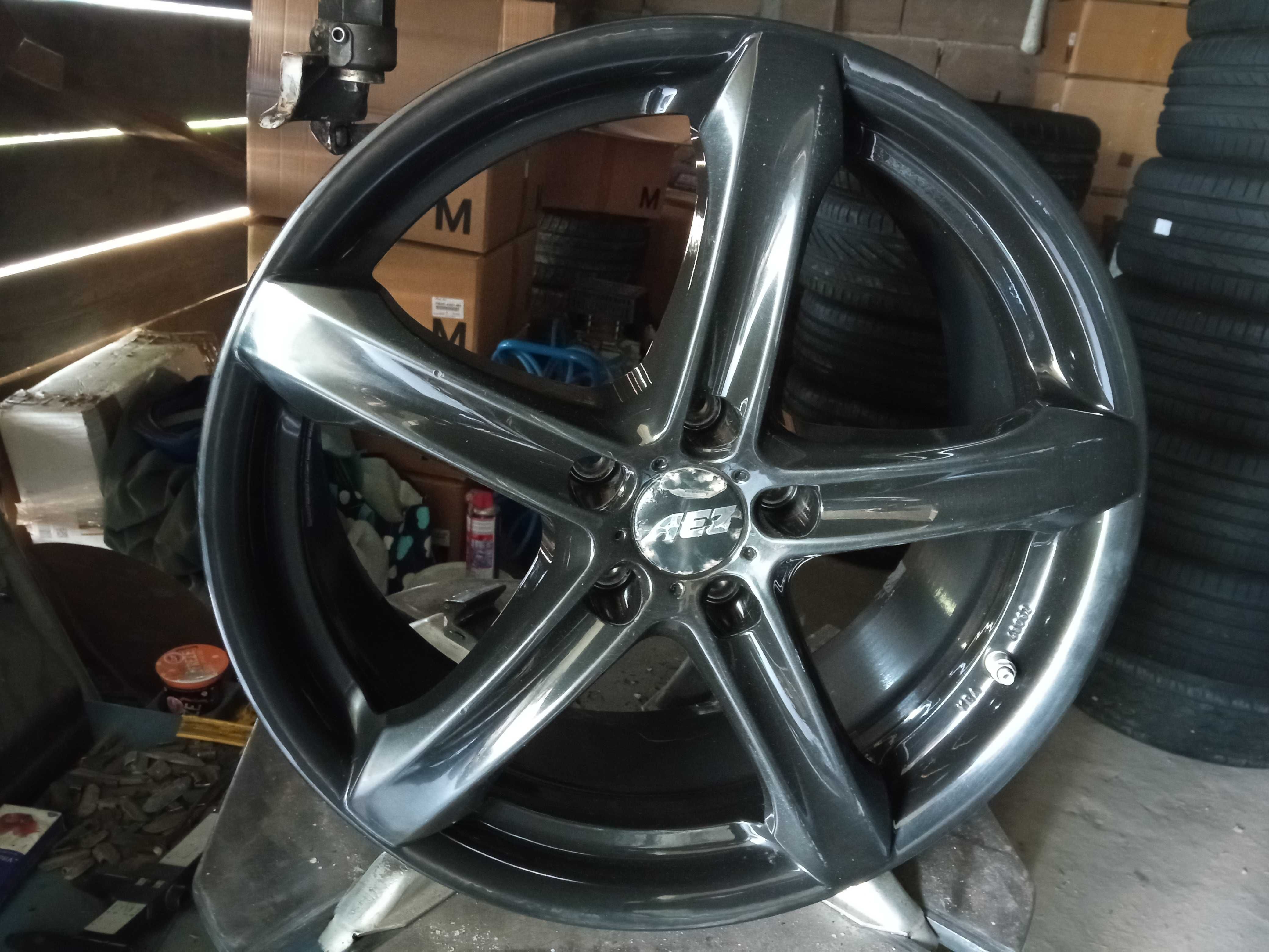 Felgi AEZ 18cali 5x112 et48 8j Audi Mercedes Skoda Seat VW BMW czujnik