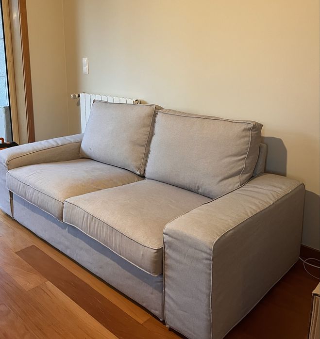 Sofa Kivik 2 lugares
