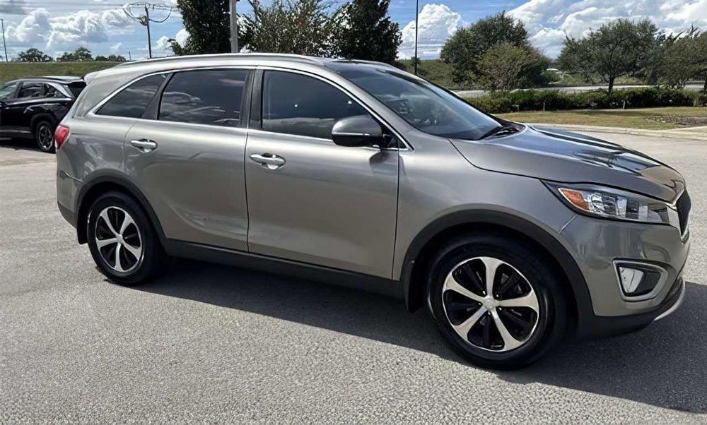 Kia Sorento      2017