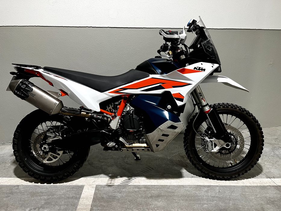 2023 KTM 890 ADV R