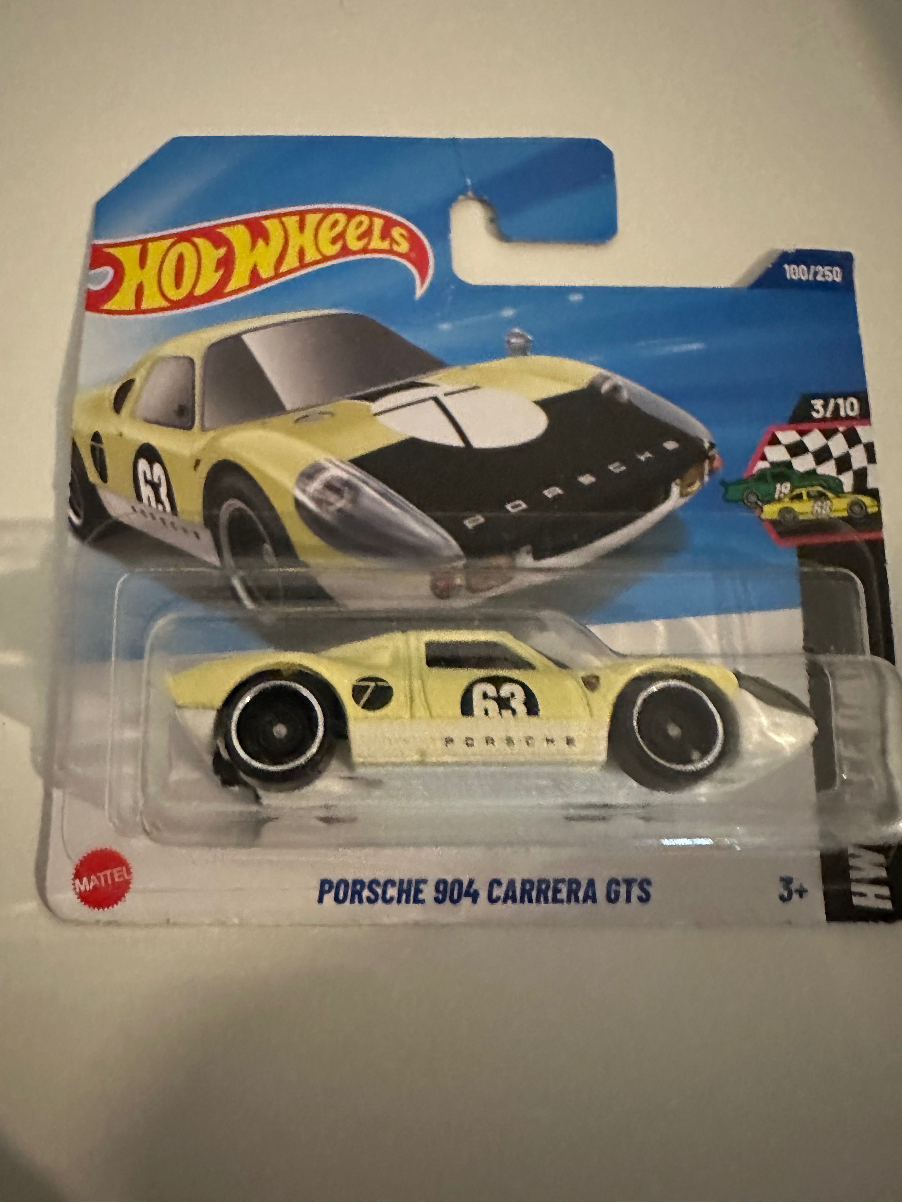 Hot Wheels vários