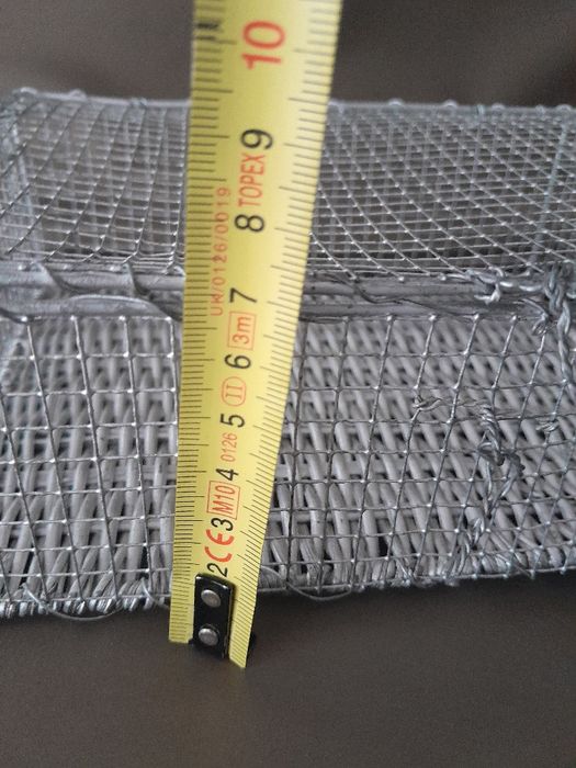 Koszyczek,pojemnik,szkatułka druciana