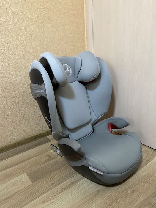 Автокресло-Бустер Cybex Solution S-Fix 15-36 кг, 3- 12 лет