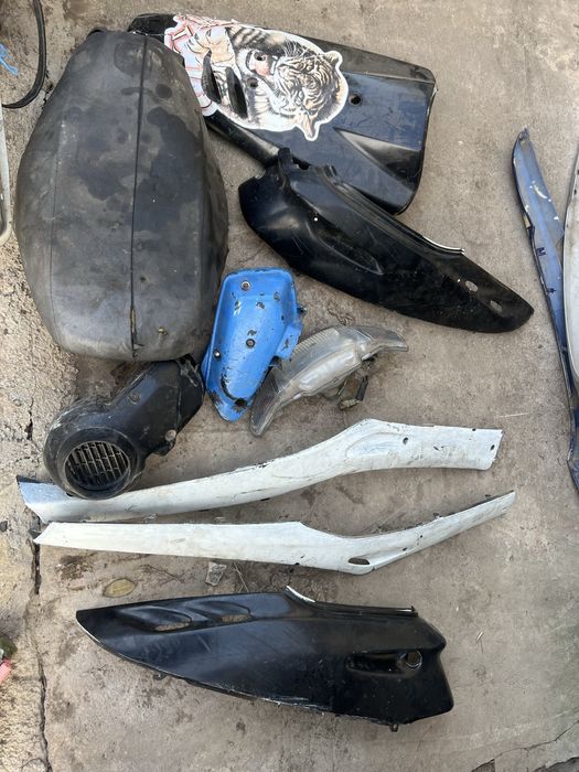 Не дорого запчастинина yamaha jog36,пластик на хонду 62,68,27,28,34!