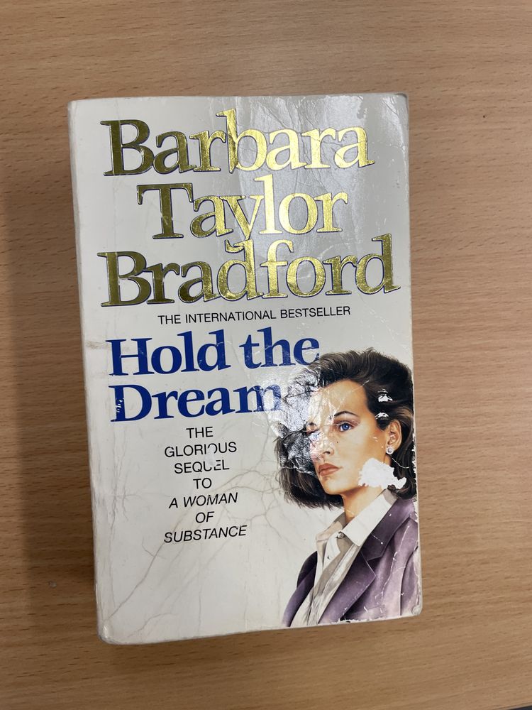 Hold the dream barbara taylor bradford