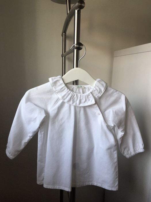 Blusa menina benetton 9/12 meses.