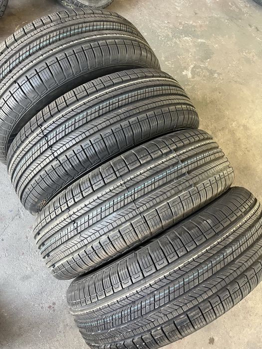 Komplet nowych  wielosezon 255/70/16 Continental hurt 40 szt