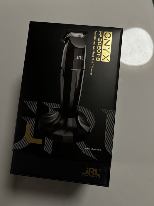 Професійна машинка для стрижки JRL Onyx FF 2020T-B