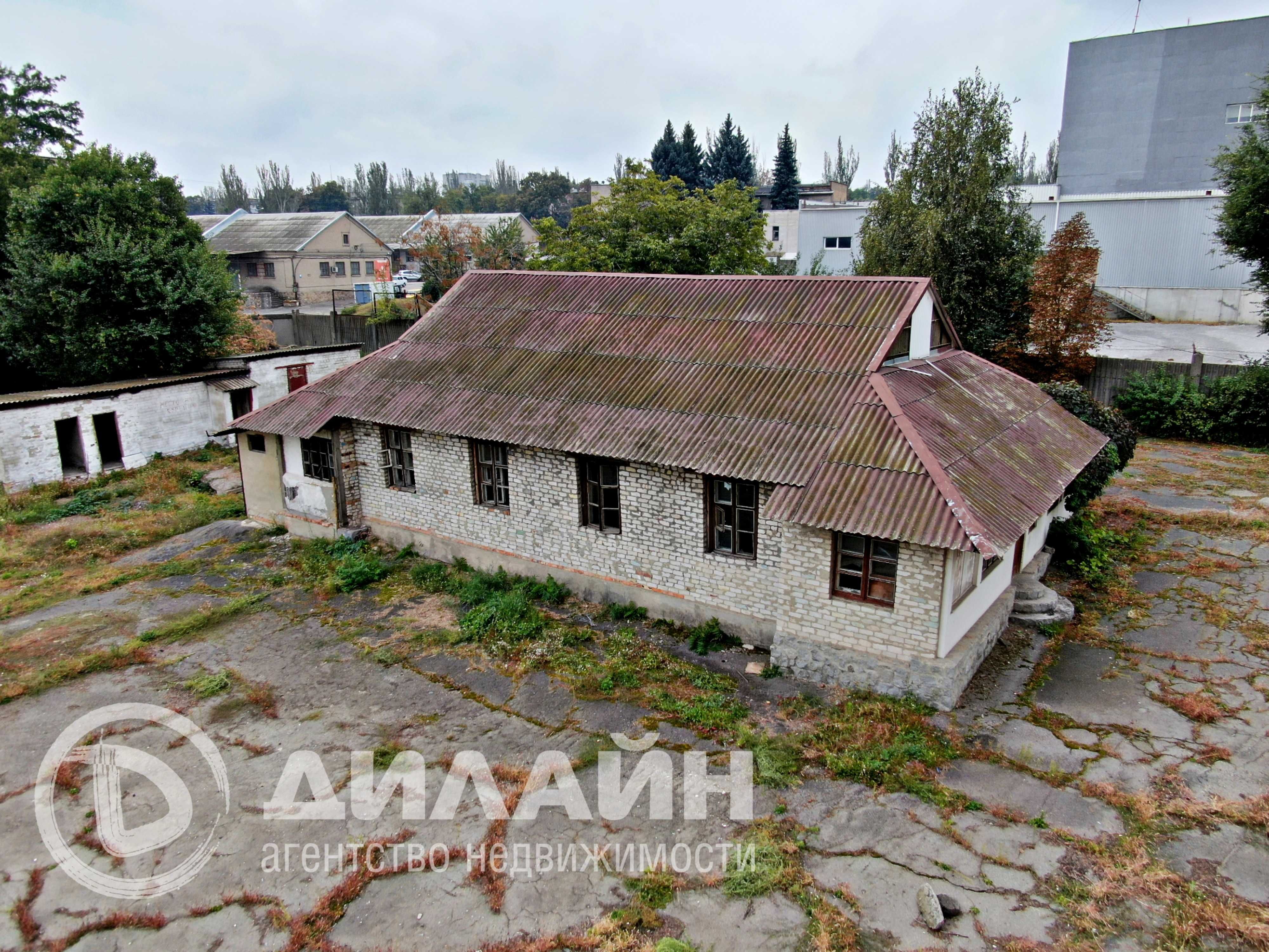 Комплекс зданий и сооружений в центре Космоса
