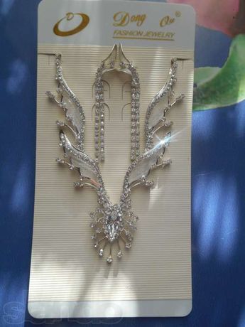 Dong Qu Fashion Jewelry. Ожерелье и серьги