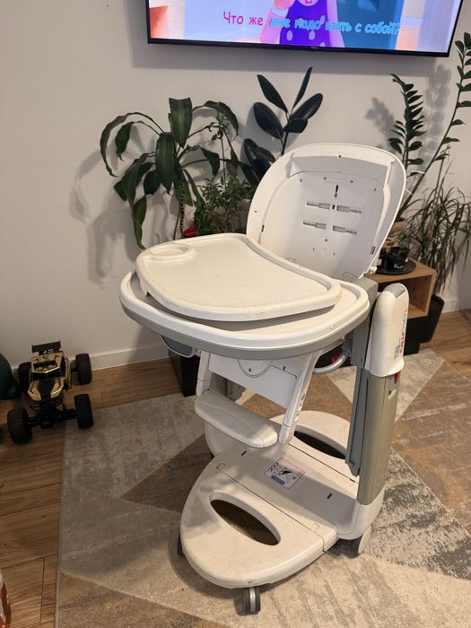 Krzesełko do karmienia Peg Perego Tatamia