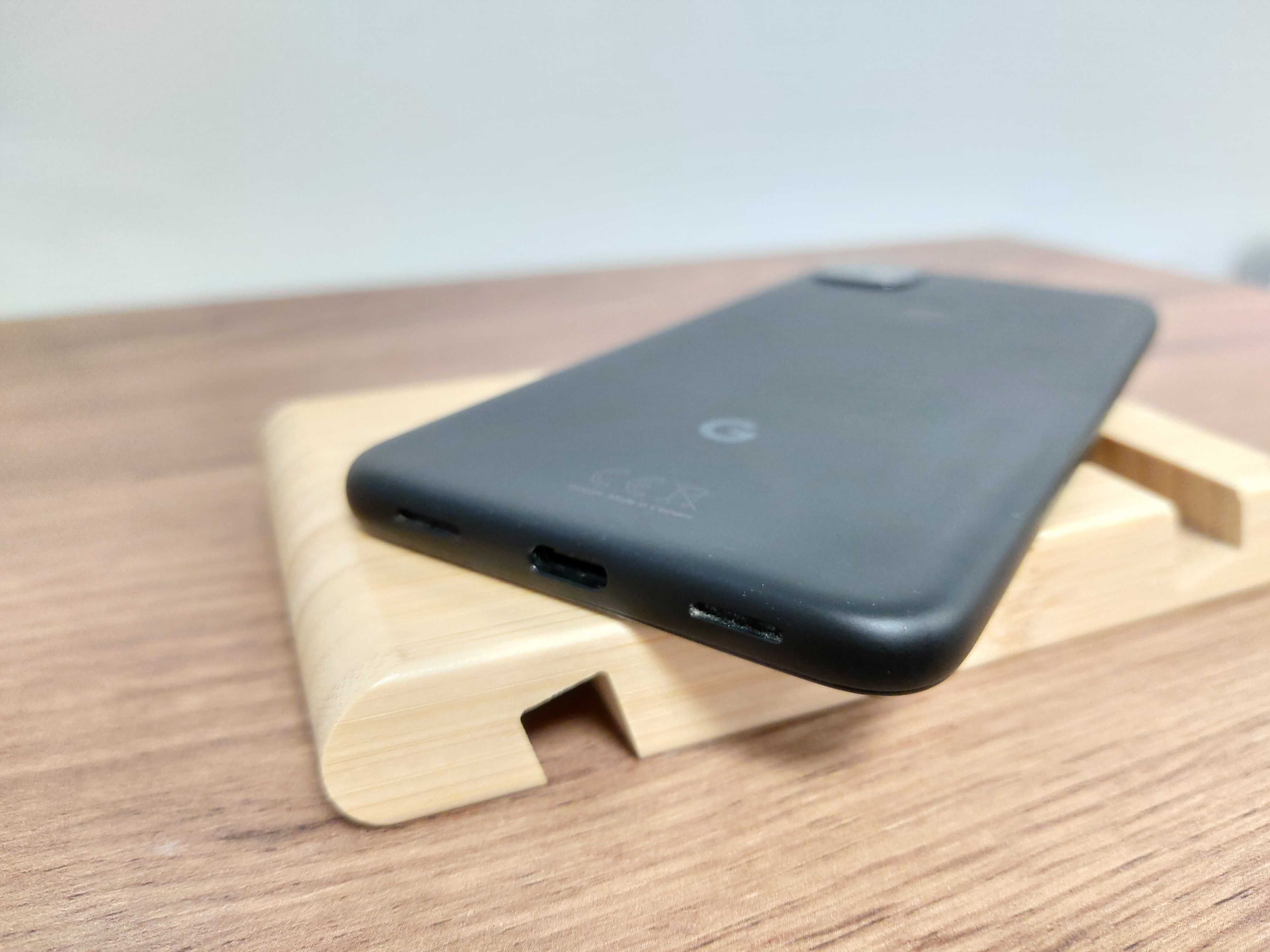 Google Pixel 4A 6/128 Czarny