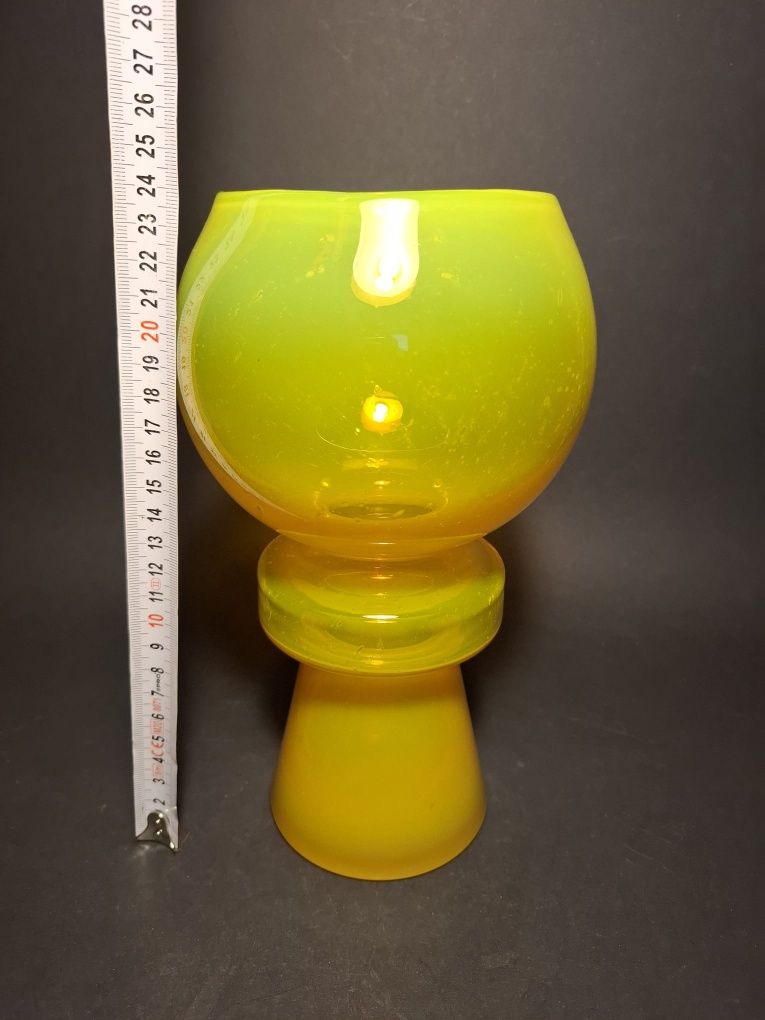 Izolator Horbowy prl ostra forma
