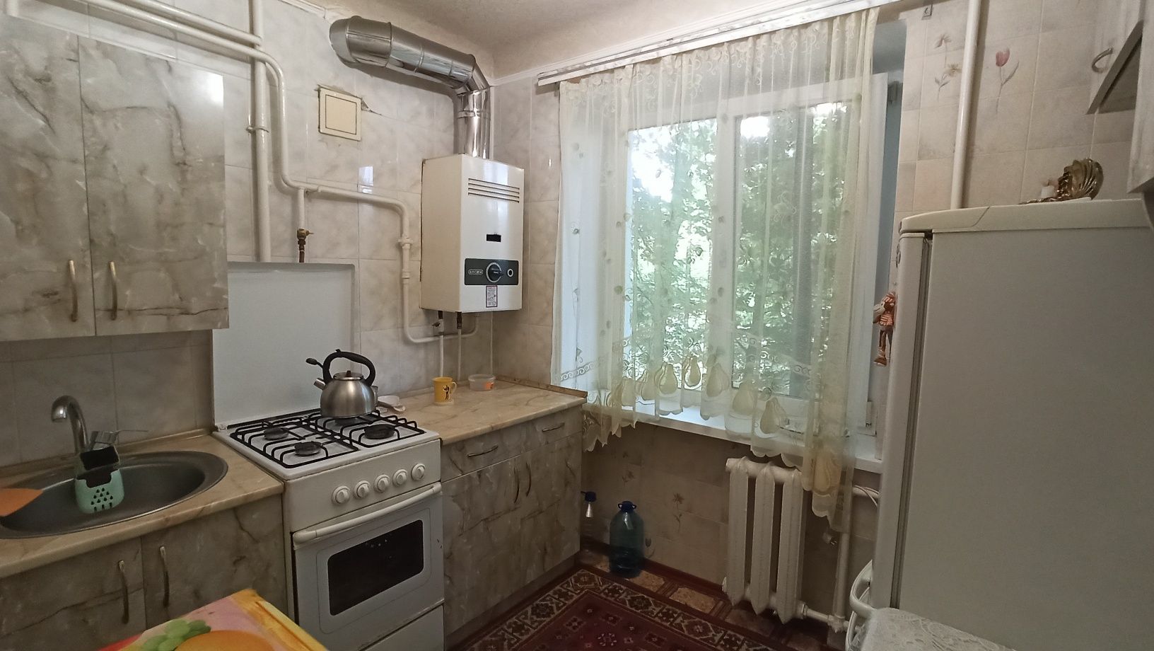 Сдам 2-к. квартиру в центре. Можно на короткий срок.