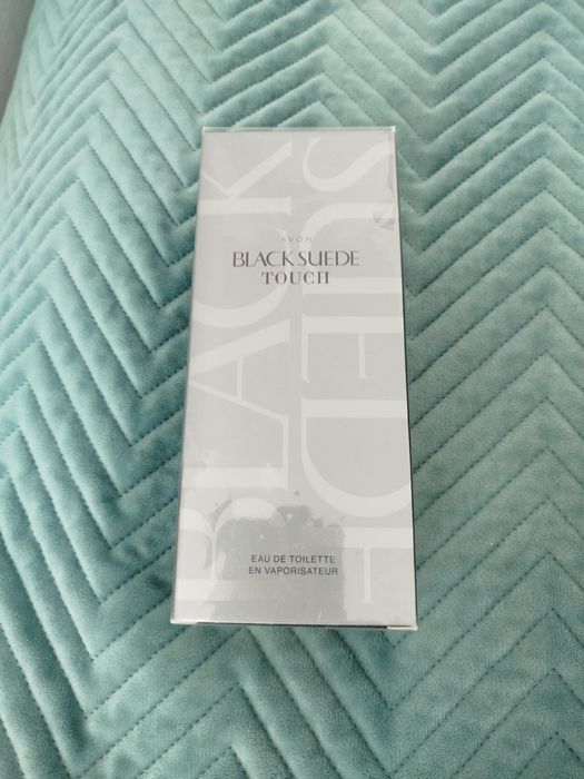 Black Suede touch Avon 125 ml