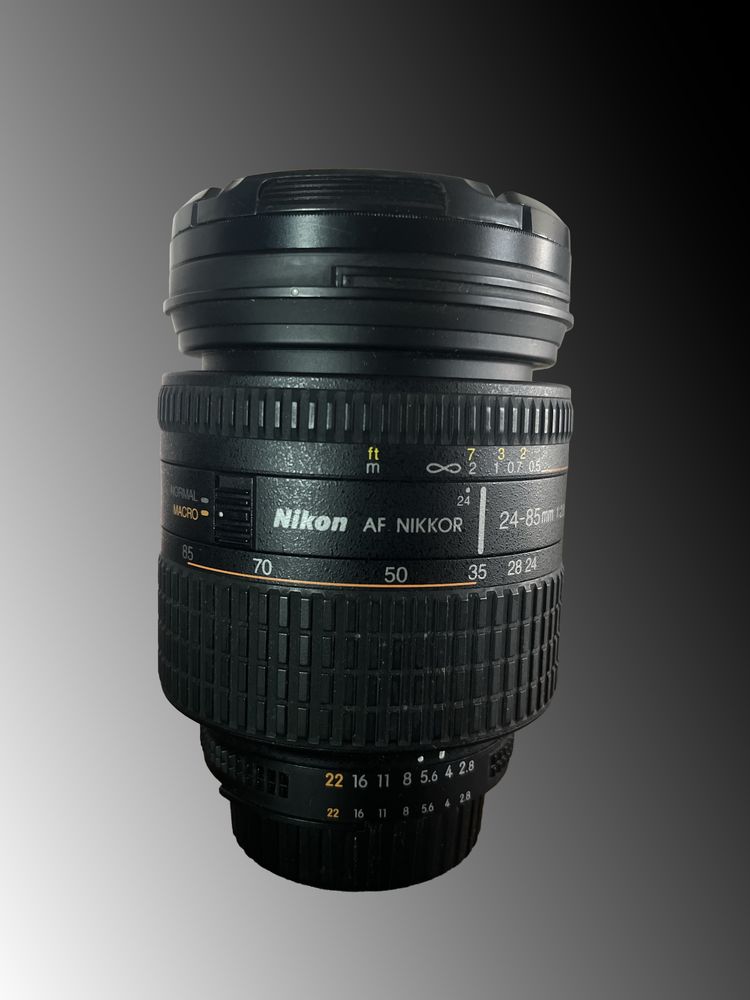 Câmera fotográfica Nikon D750 c/3 objetivas