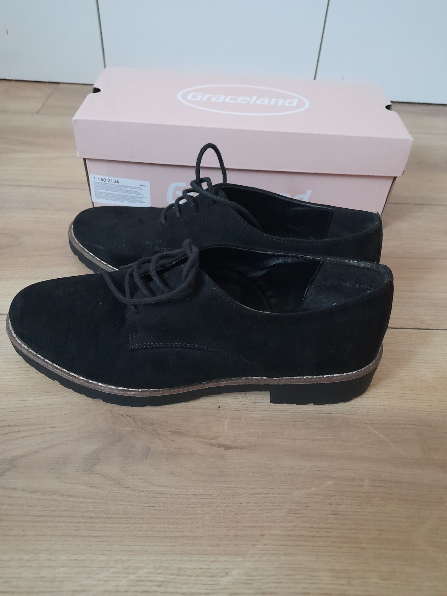 Nowe czarne sznurowane buty Graceland półbuty damskie rozmiar 39