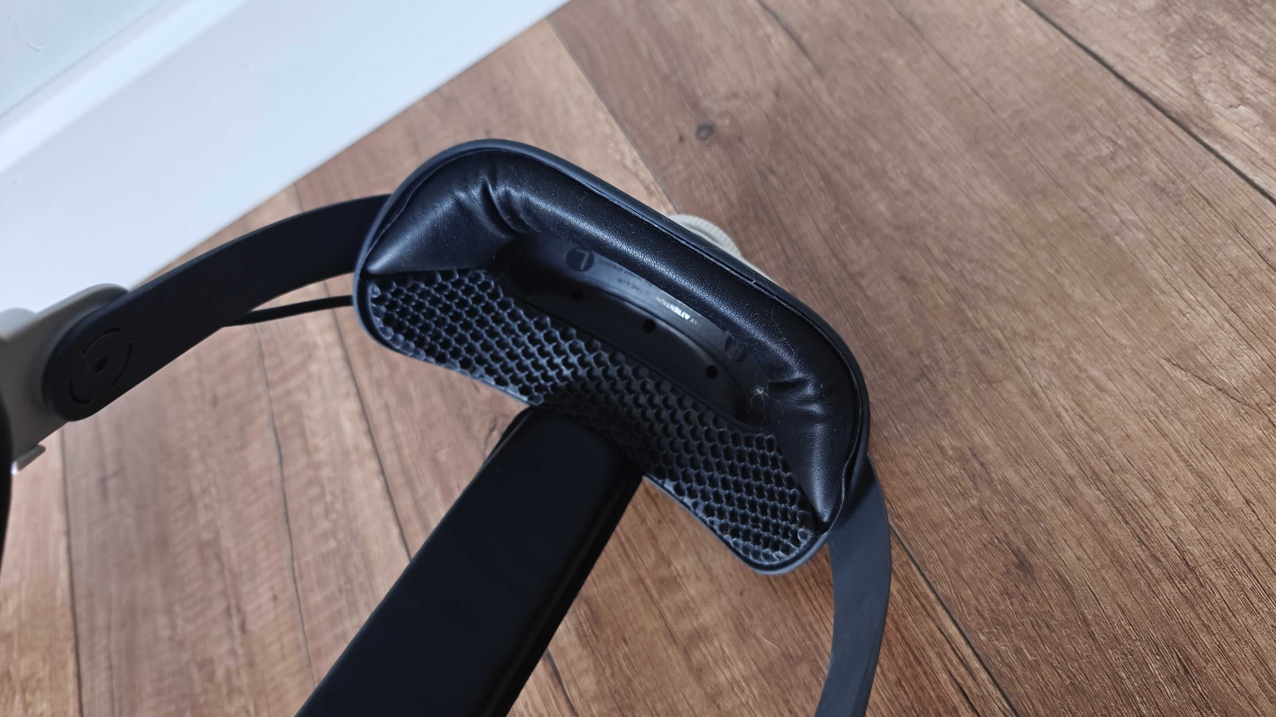 Google VR Meta Quest 2 + BOBOVR M1 Plus (Bateria) + Kabel USB C
