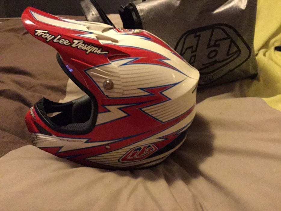 Capacete Troy lee design SE Tamanho L NOVO.