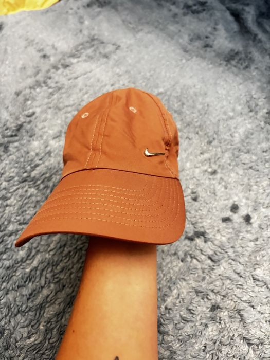 Кепка Nike metal swoosh