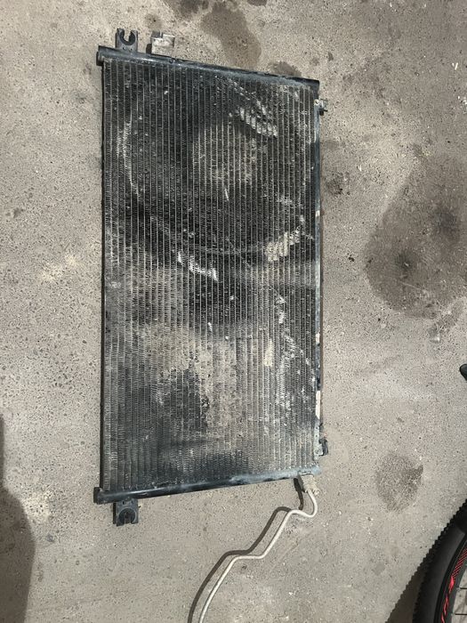 Nissan Patrol Y61 2.8 радіатор кондиціонера, патрубок!