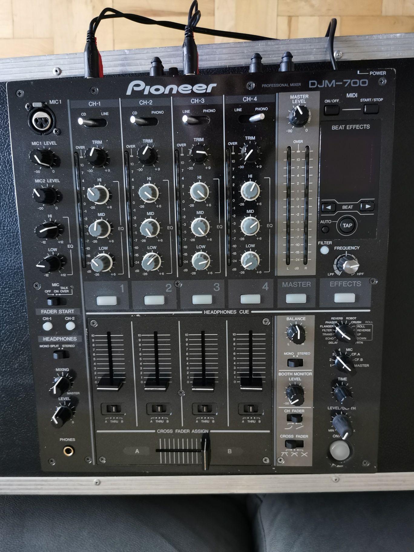 PIONEER CDJ 400 + DJM 700 + case