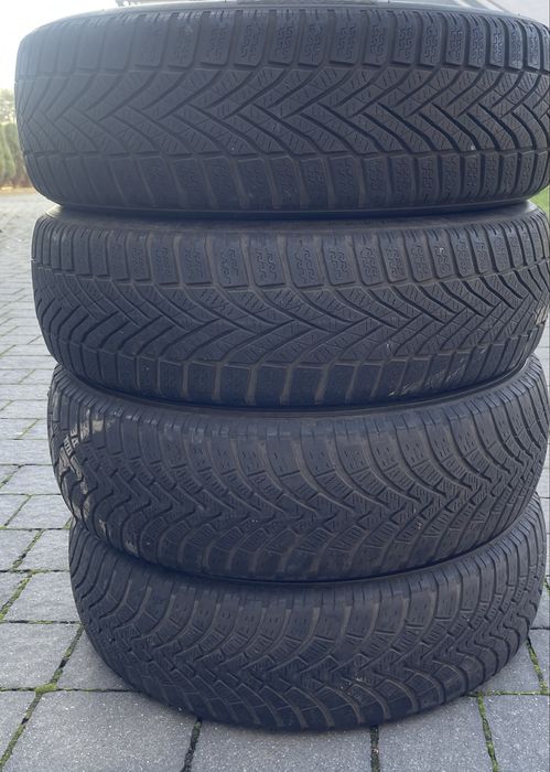 Opony zimowe Falken eurowinter 195 65 r15 4 szt