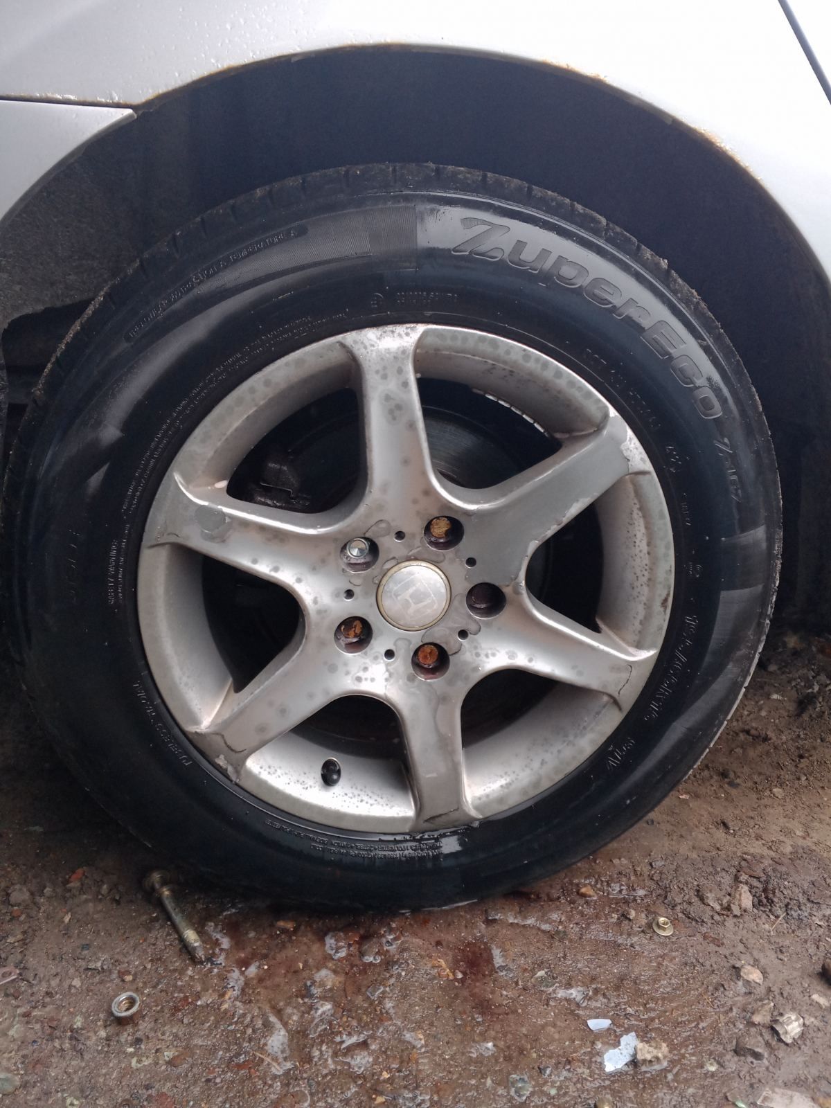 Продам диски 5×114,3 r16 honda civic 4d