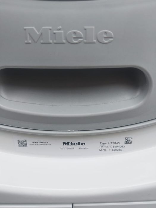 Сушильна машина Miele TWV 780 WP Passion