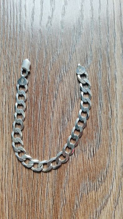 Sprzedam srebrną bransoletkę  pancerkę