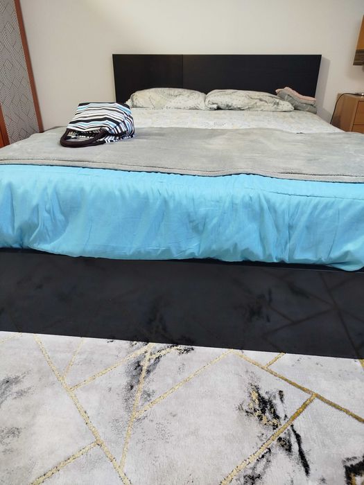 Cama mesinha roupeiro Wengue