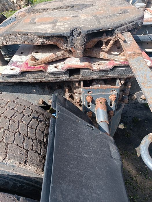 Продам сідло з тягача Рено преміум