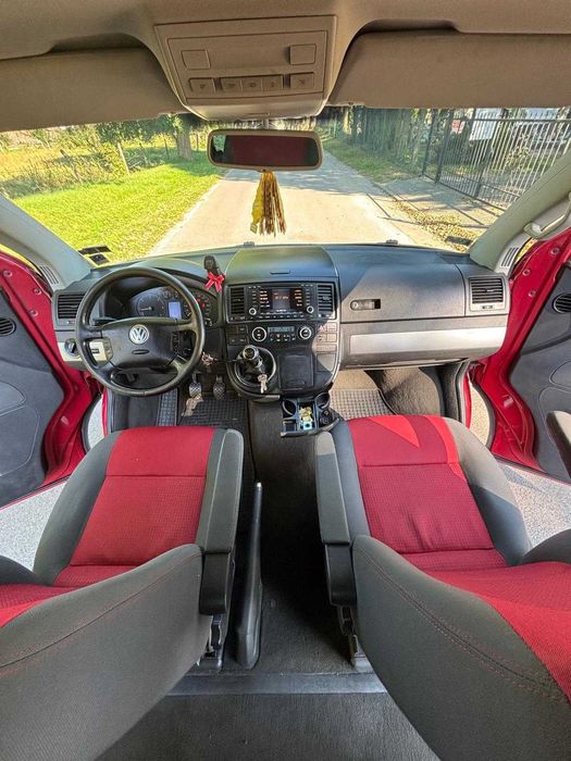 Volkswagen Multivan 2.5 TDI 130 KM