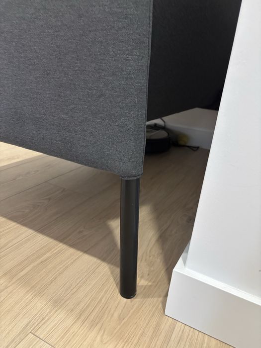 Sofa cinza Ikea GLOSTAD