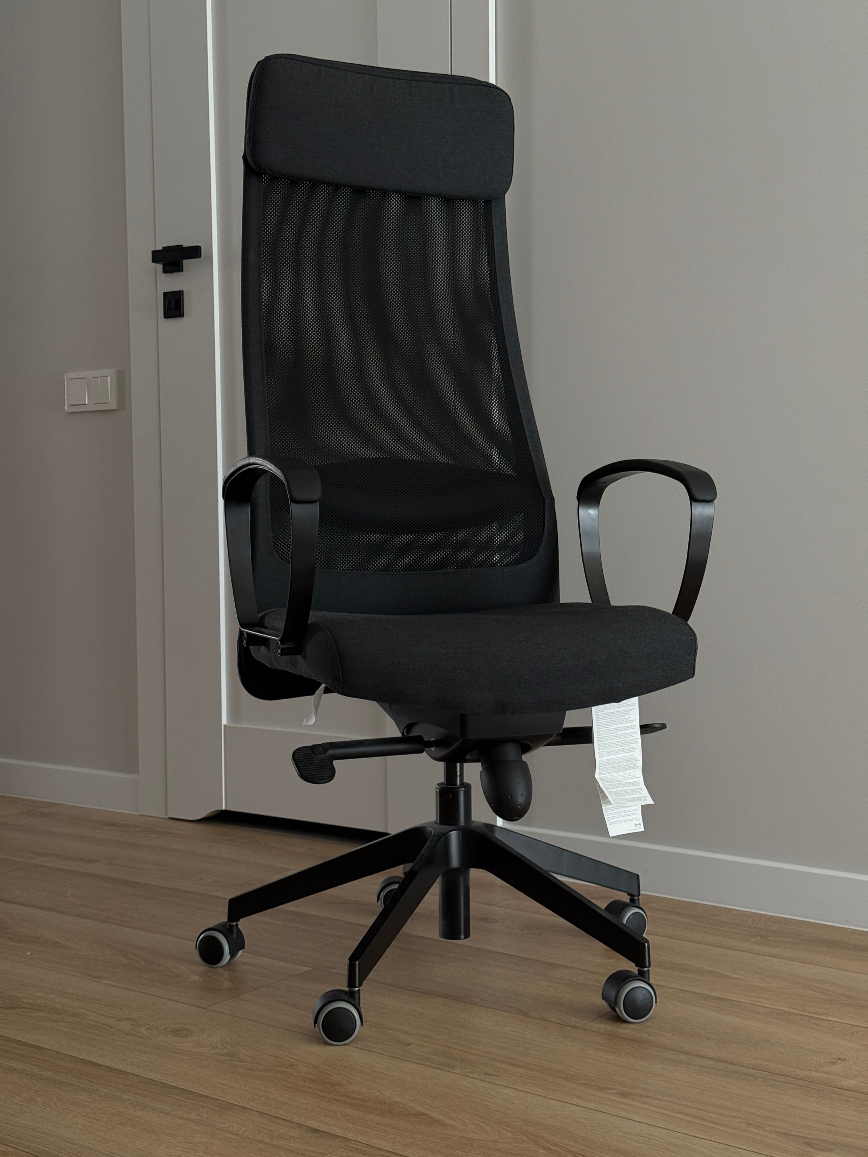 Krzesło obrotowe biurowe MARKUS Ikea