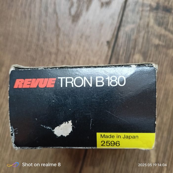 Lampa błyskowa Revue Tron B180 – stan idealny, z oryginalnym pudełkiem