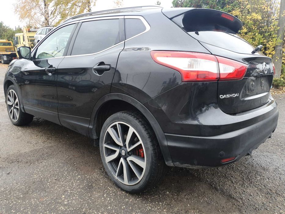 Nissan Qashqai 2015r / 1.5d na części / lakier Z11G