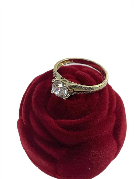 Złoty pierścionek CYRKONIE R16 333 1,73G