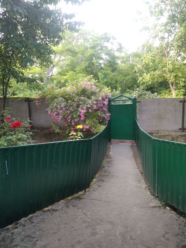 Житловий будинок в с, Яруга