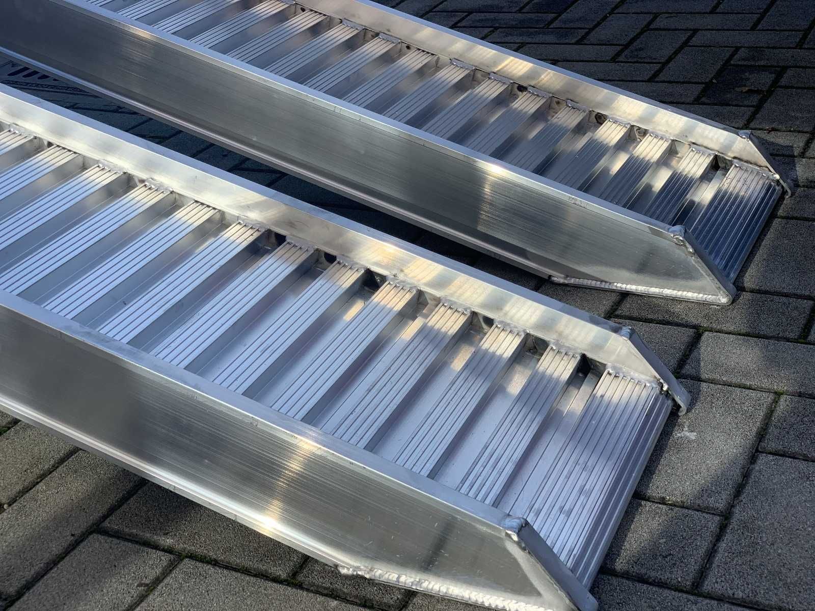 Najazdy, rampy aluminiowe 3m do 5250kg, 40cm szerokie, dostawa 0 zł