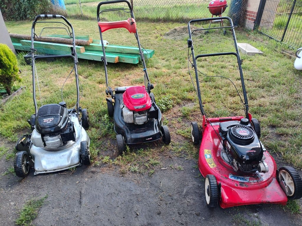 7 kosiarek 3spalinowe 2xhonda 4 kosiarki elektryczne cena za wszystk
