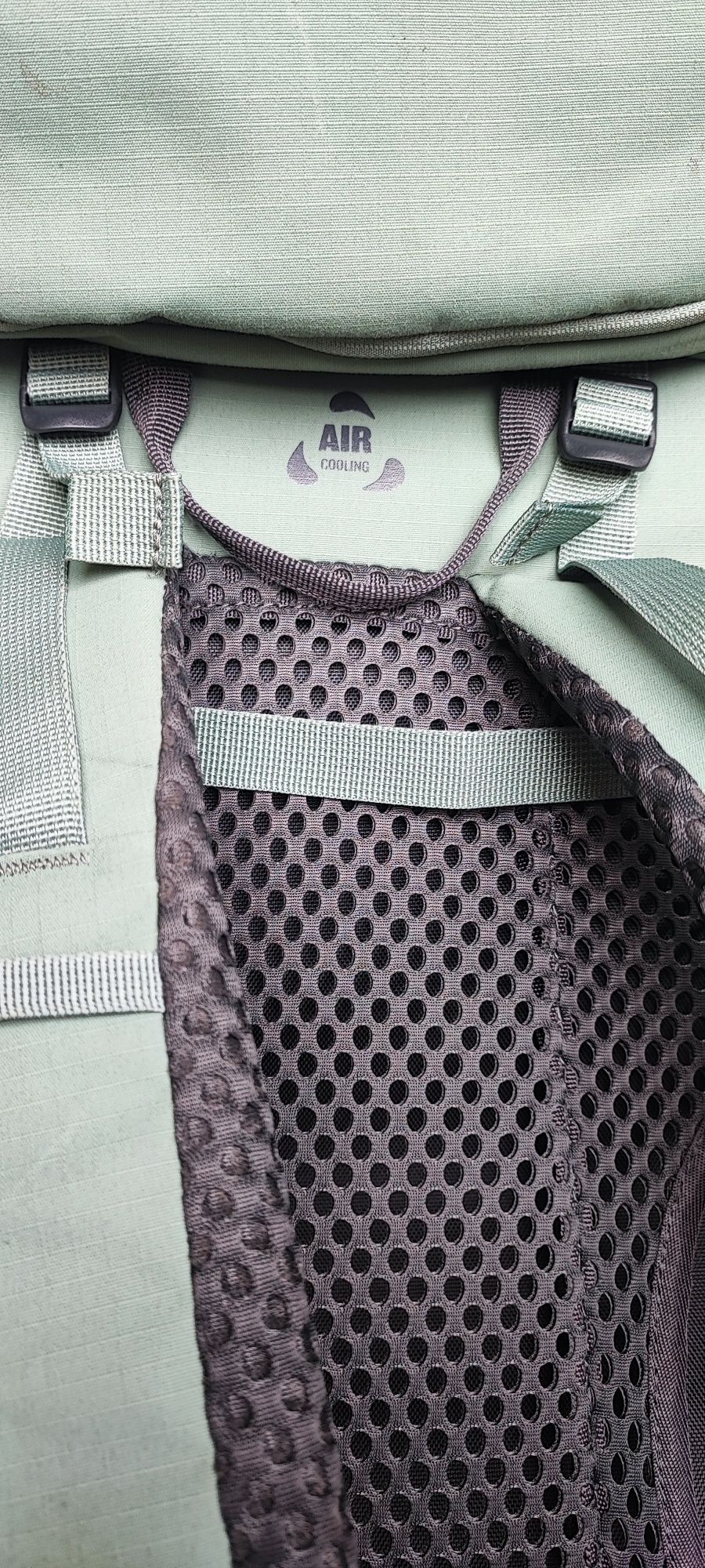 Mochila Quechua 30L