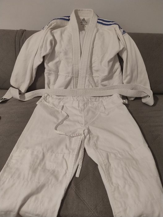 Kompletny strój do judo adidas 160