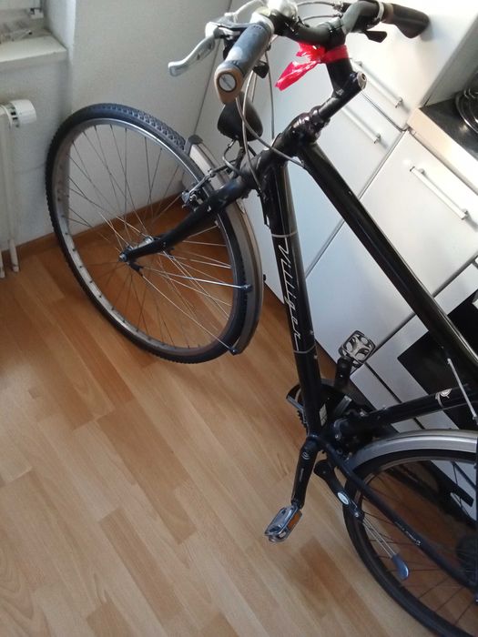 Bicicleta mesmo com várias velocidades e impecável