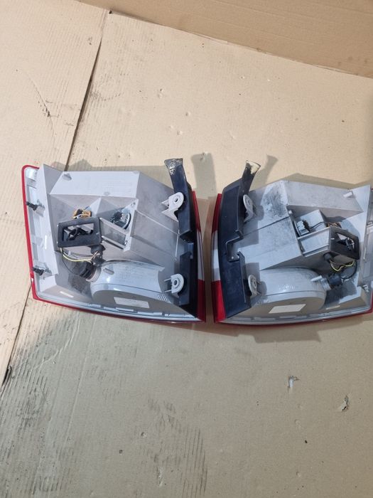 Lampa tył idealna octavia III