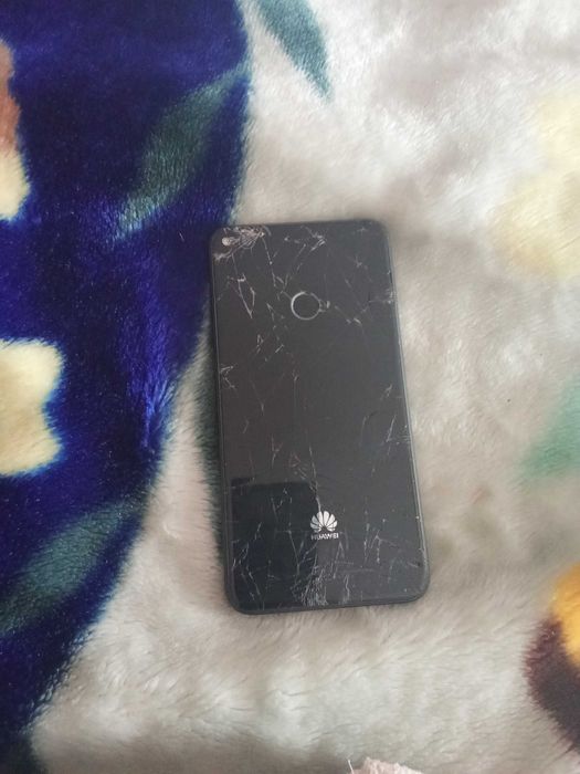 Vendo Huawei p8 lite 2017