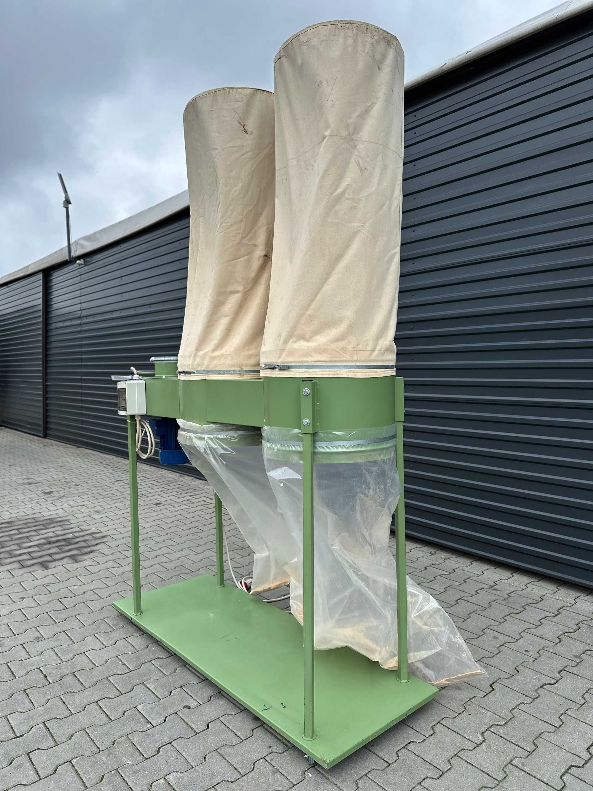 Odciąg trocin 2 workowy 2,2 kW (1361)