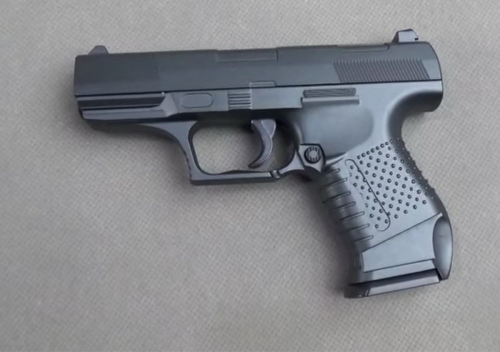 Іграшковий металевий пістолет на пульках 6 mm  G19