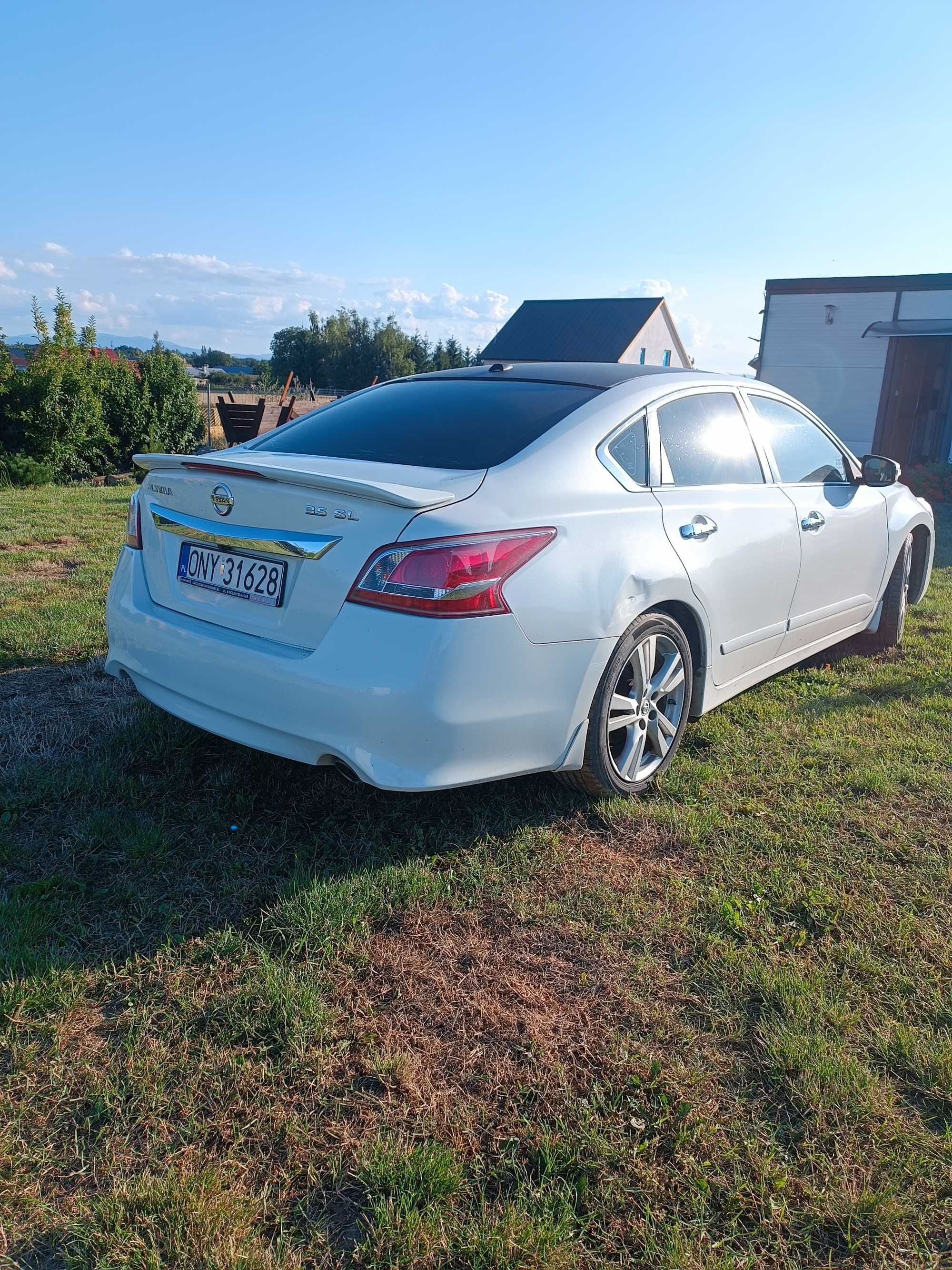 Nissan Altima 2013 r.GAZ