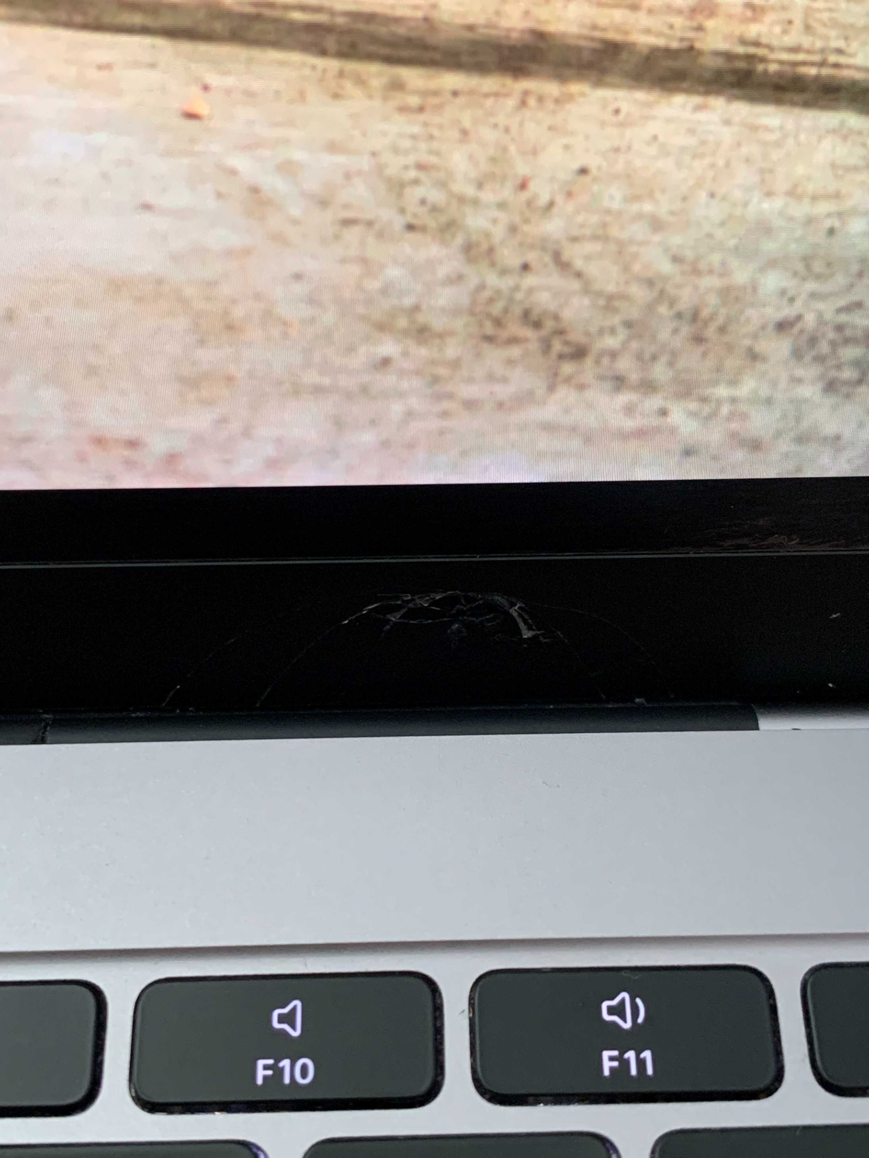 MacBook Pro 13 2017 року